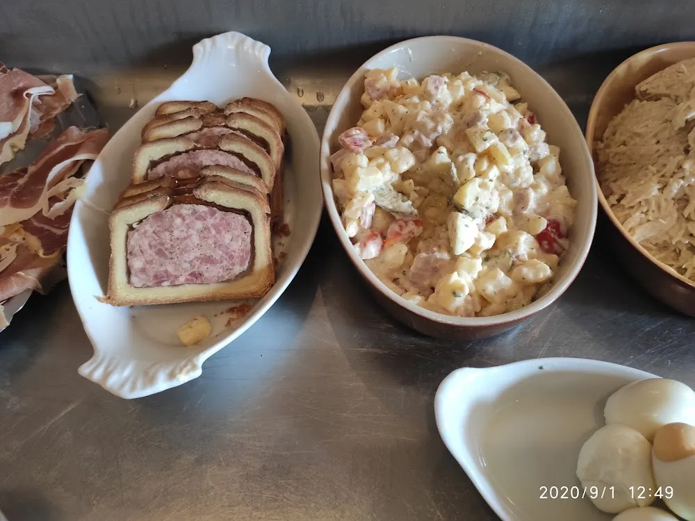 Buffet Pâté En Croûte Et Piémontaise